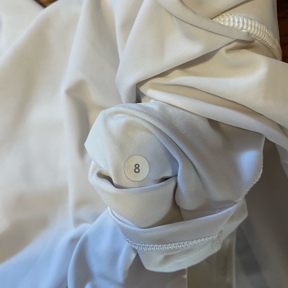 Lululemon Hit your Stride Skirt white RARE - Picture 9 of 10